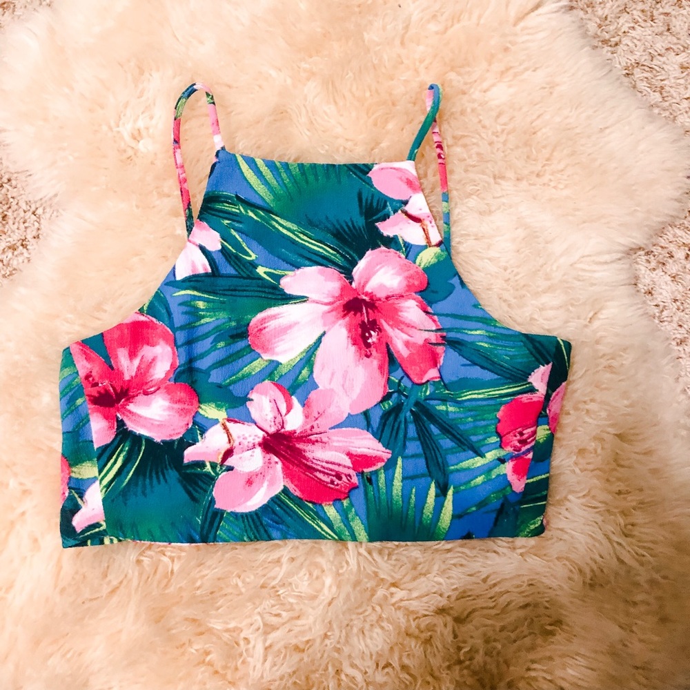 SMYMM Lady Luau Crop Top